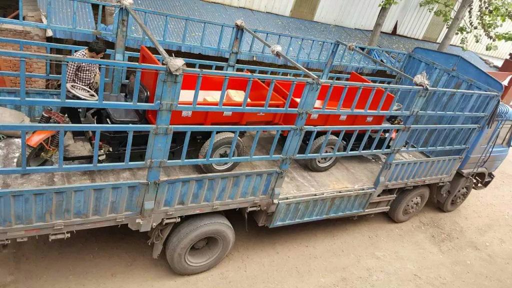 電動(dòng)三輪車(chē)發(fā)貨